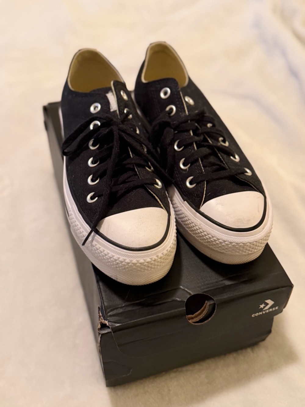 Converse Chuck Taylor All Star Lift Platform Low Top Black Women’s US 8 EU 39